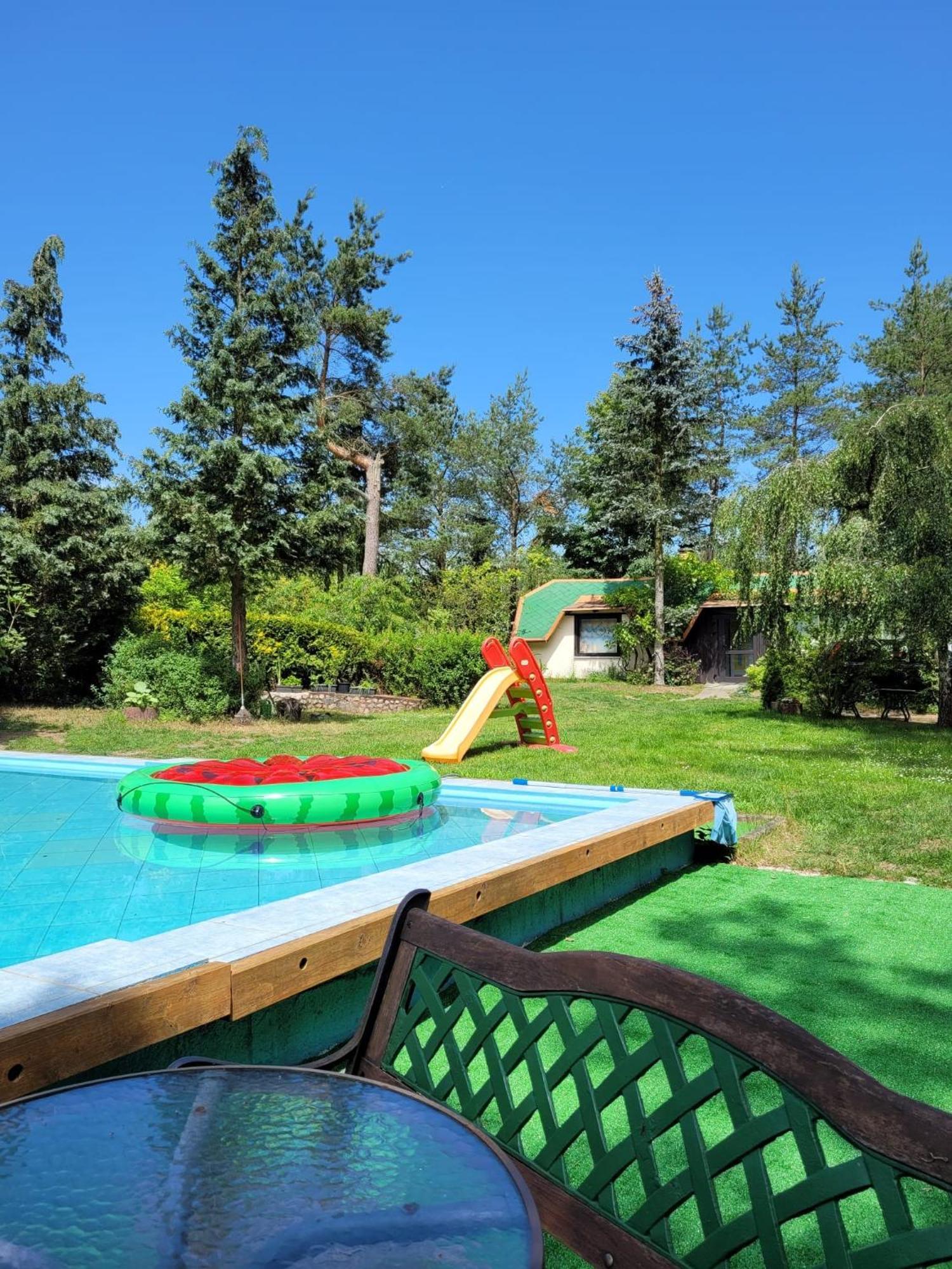 Holiday Villa Zuromino מראה חיצוני תמונה